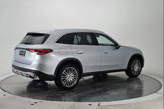 صورة السيارة