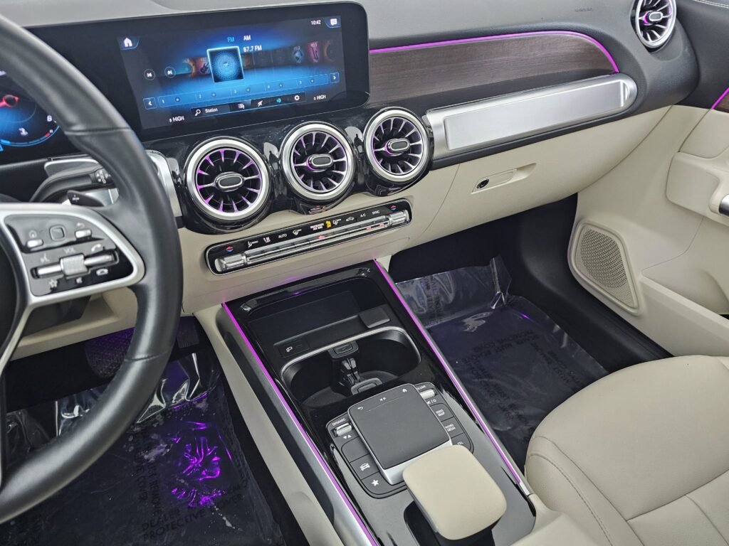 صورة السيارة