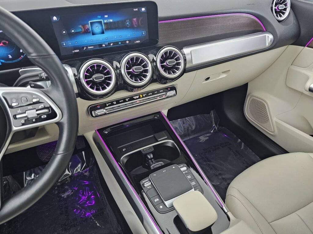 صورة السيارة