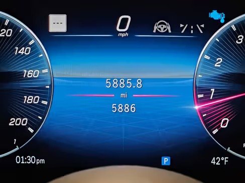 صورة السيارة