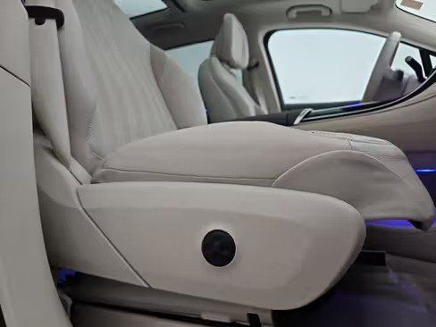 صورة السيارة