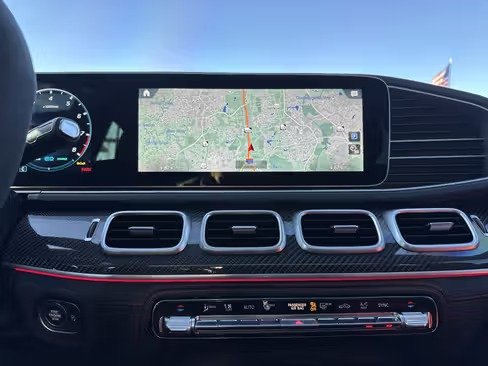 صورة السيارة