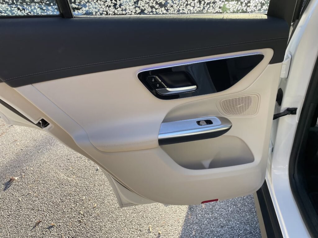 صورة السيارة