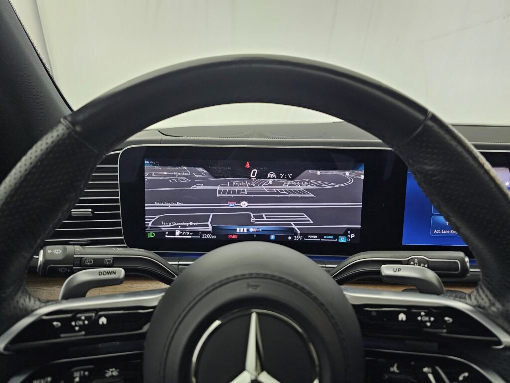 صورة السيارة