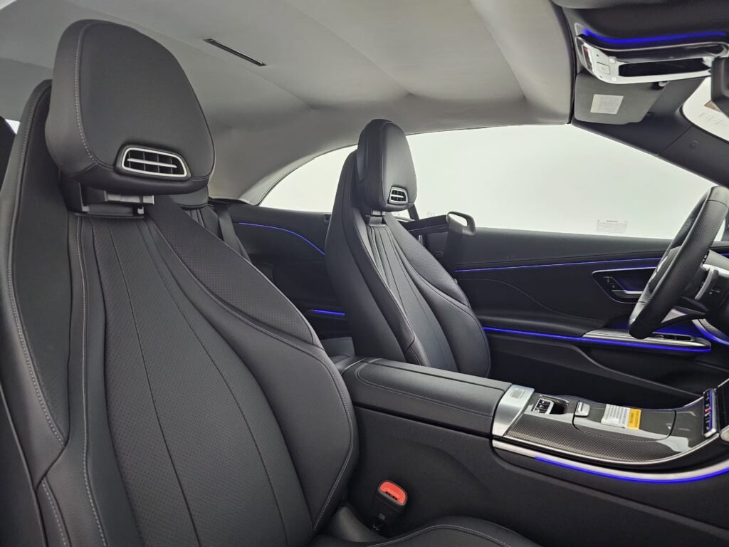 صورة السيارة