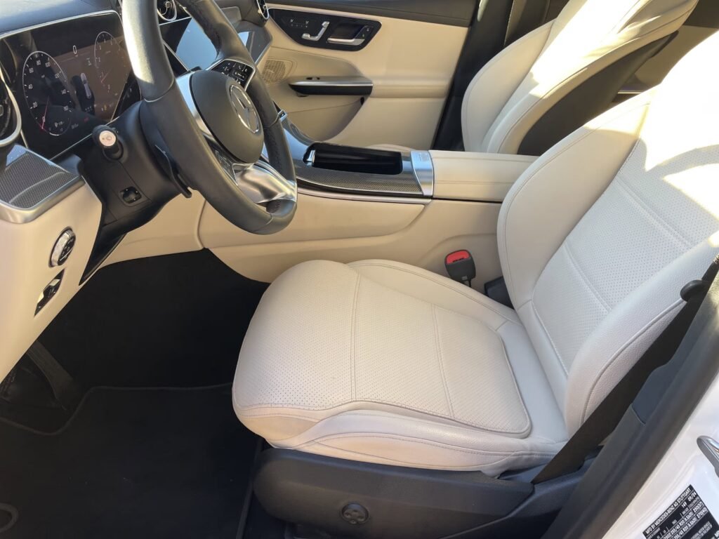 صورة السيارة