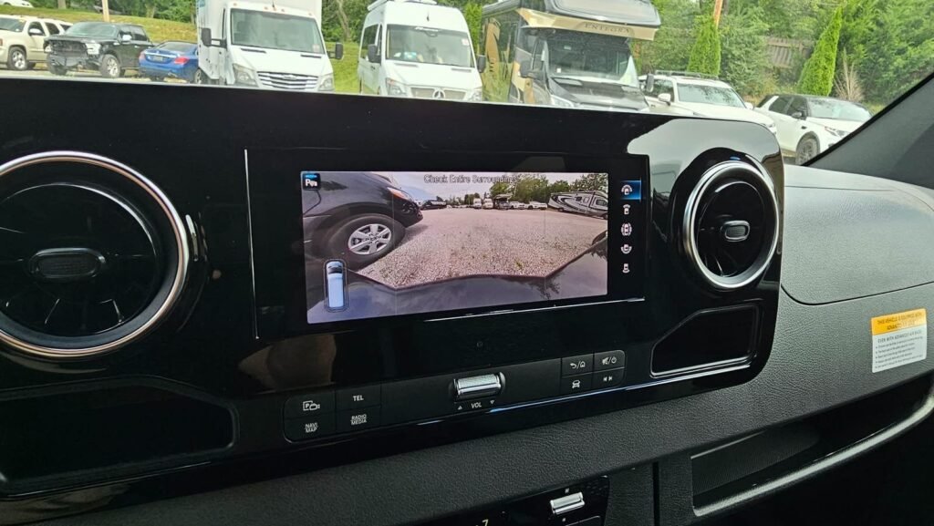 صورة السيارة