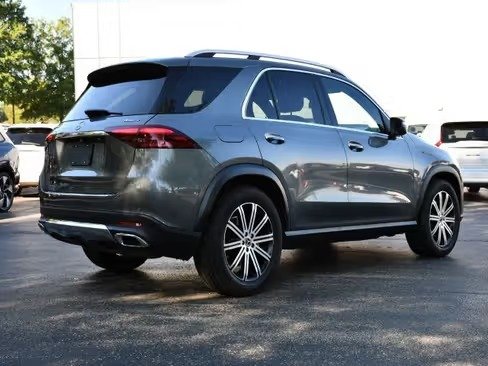 صورة السيارة