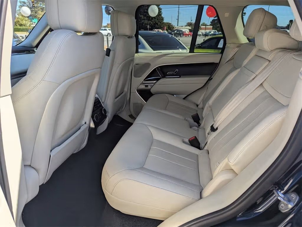 صورة السيارة