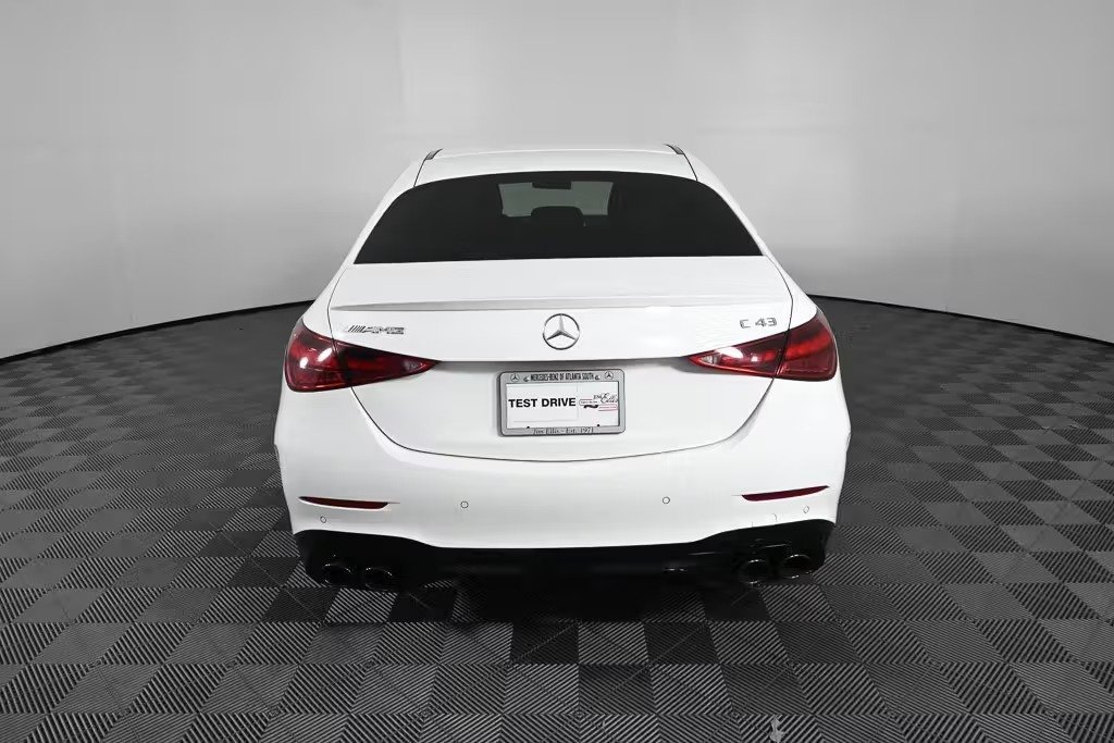 صورة السيارة