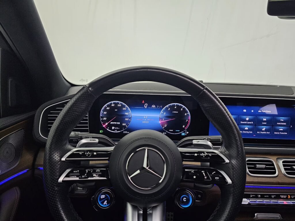 صورة السيارة