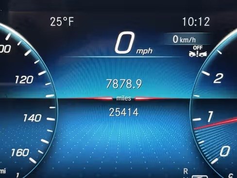 صورة السيارة