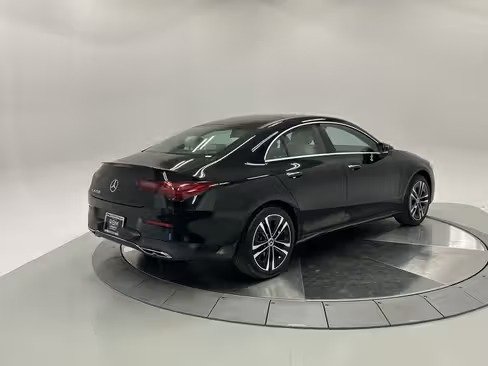 صورة السيارة