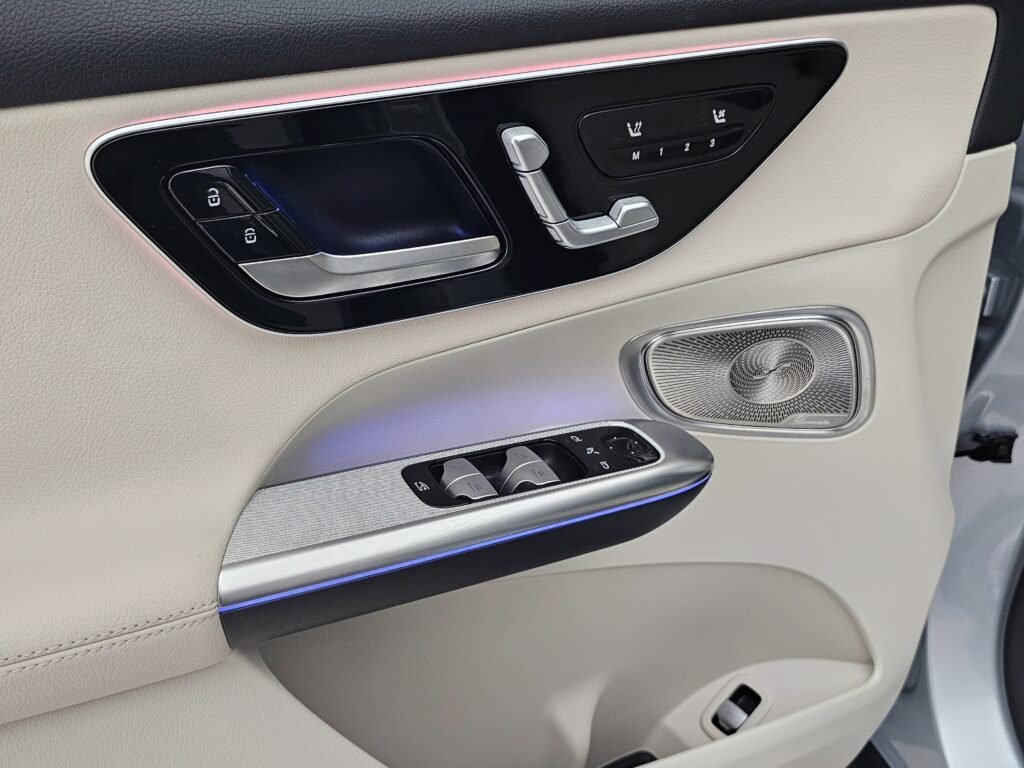 صورة السيارة