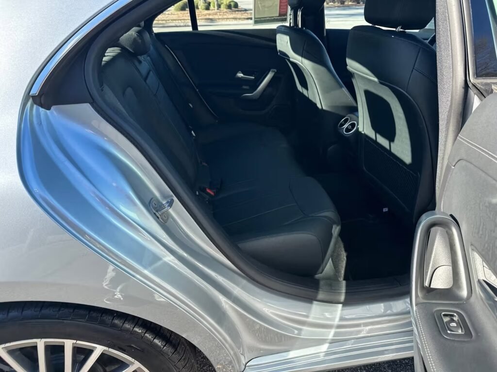 صورة السيارة