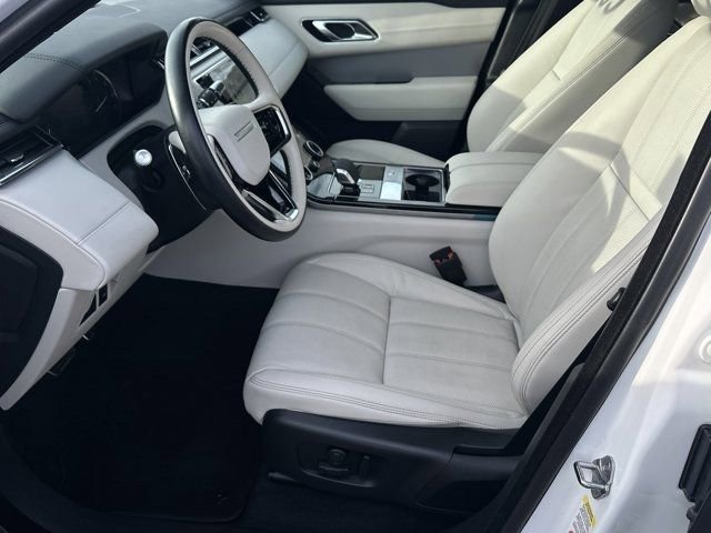 صورة السيارة