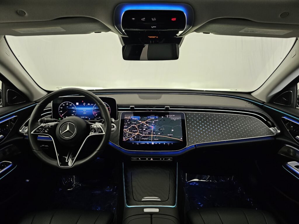 صورة السيارة