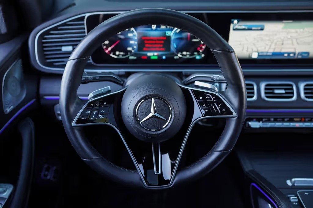 صورة السيارة