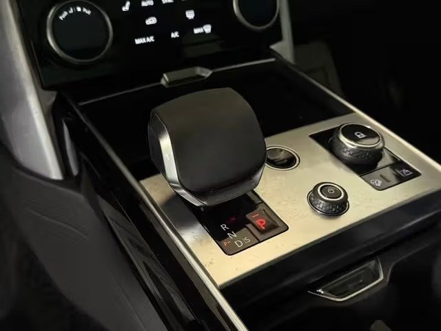 صورة السيارة