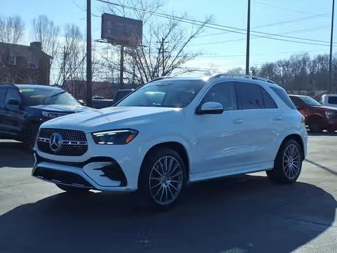 صورة السيارة