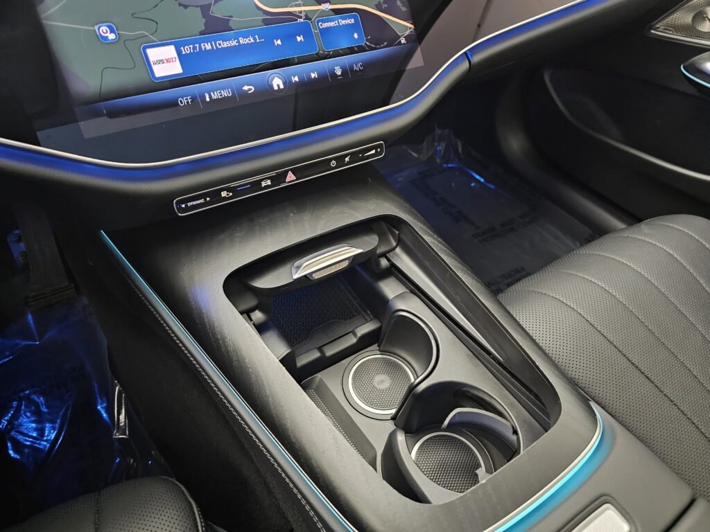 صورة السيارة