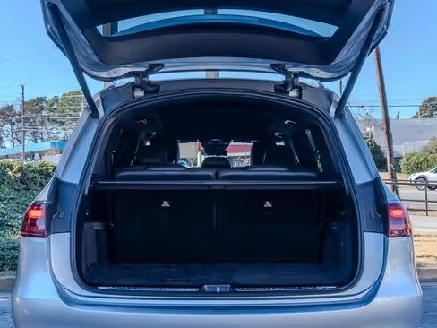 صورة السيارة