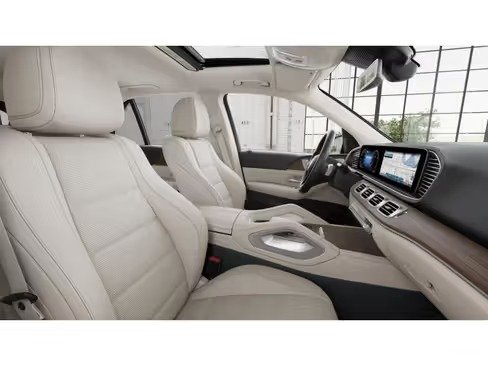 صورة السيارة