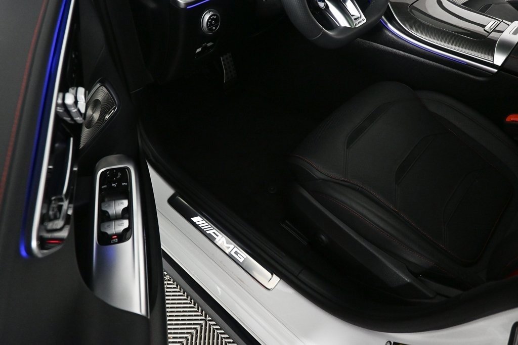 صورة السيارة