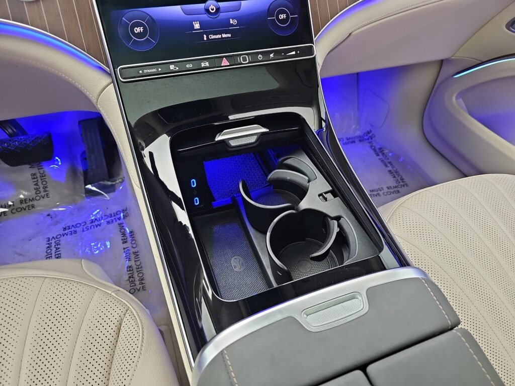 صورة السيارة