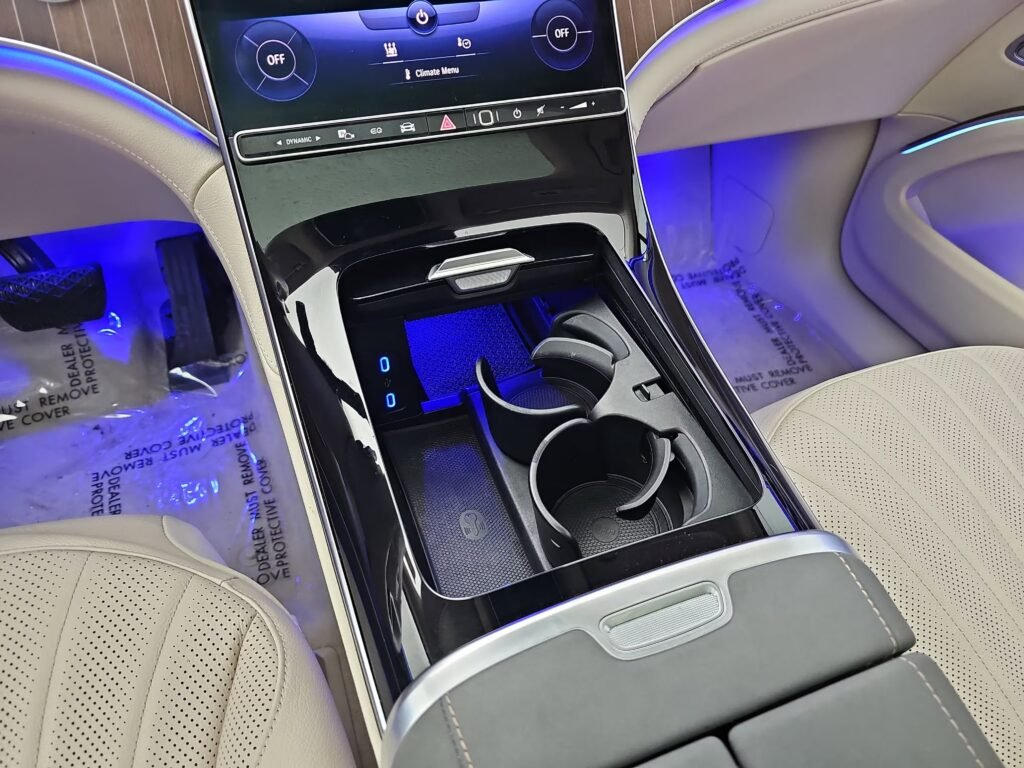 صورة السيارة