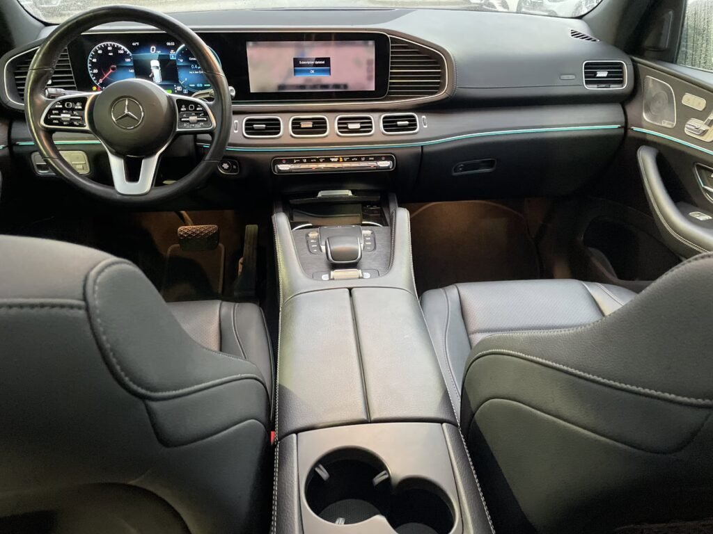 صورة السيارة