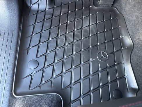 صورة السيارة