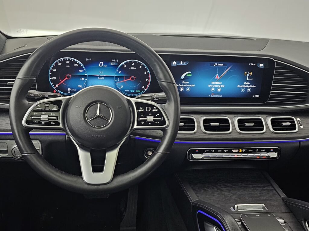 صورة السيارة