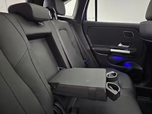 صورة السيارة