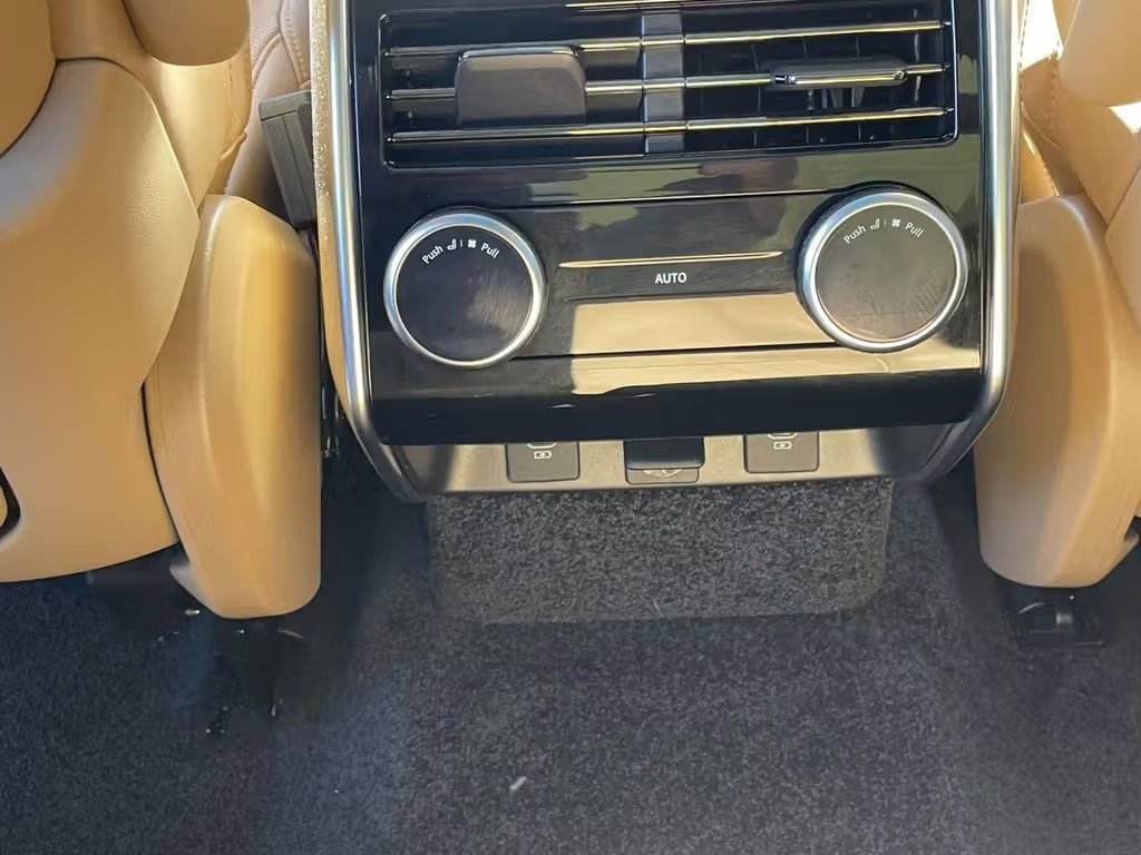 صورة السيارة