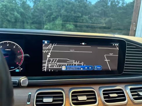 صورة السيارة