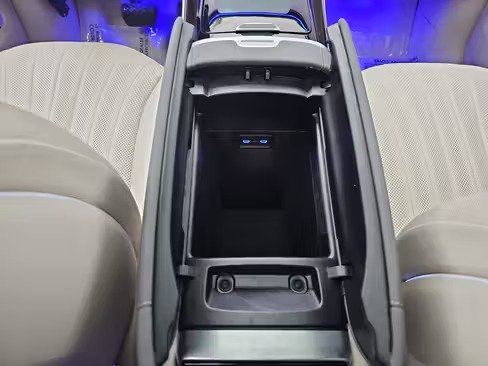 صورة السيارة