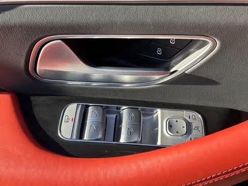 صورة السيارة