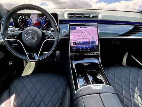 صورة السيارة