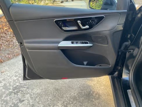 صورة السيارة