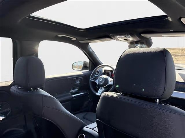 صورة السيارة