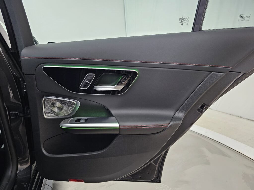 صورة السيارة