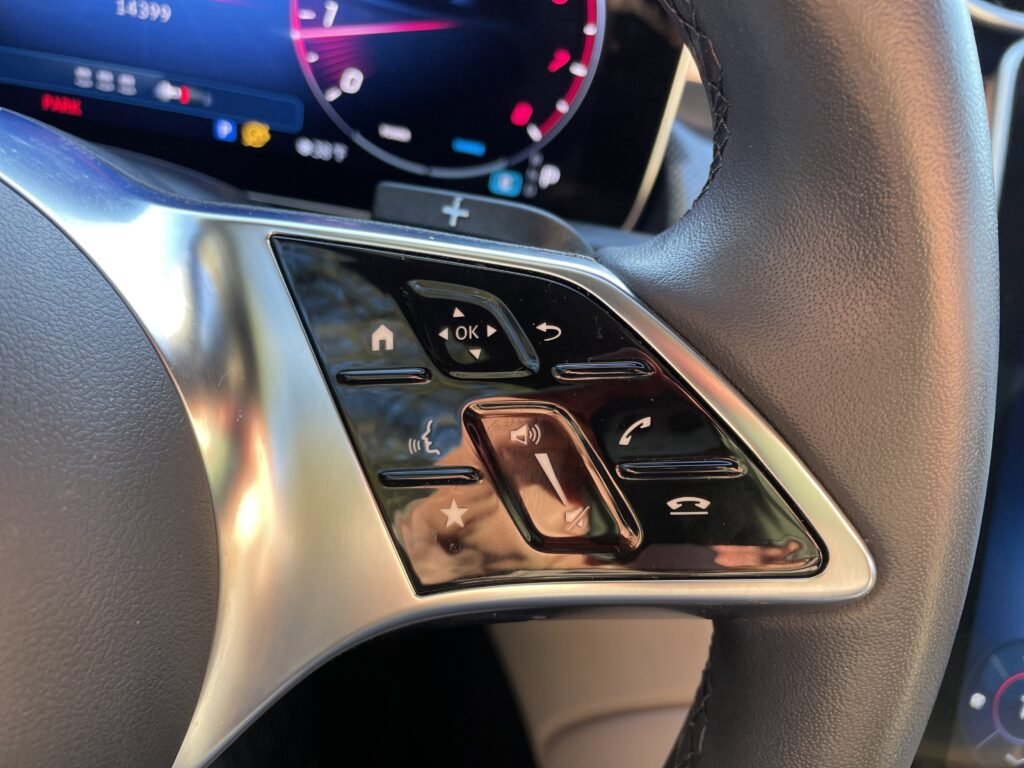 صورة السيارة