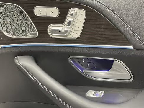 صورة السيارة