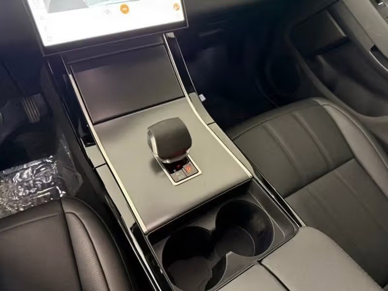 صورة السيارة