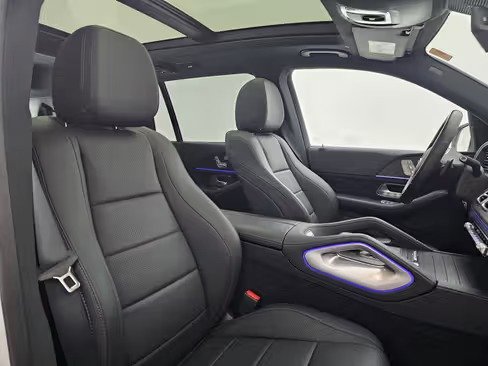 صورة السيارة