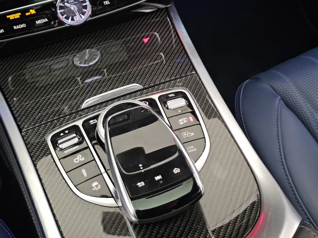 صورة السيارة