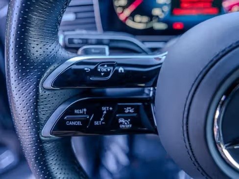 صورة السيارة