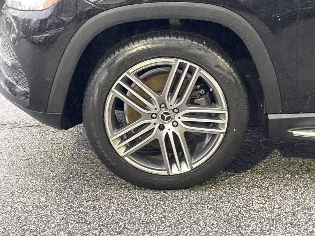 صورة السيارة