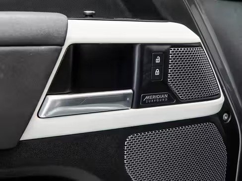 صورة السيارة